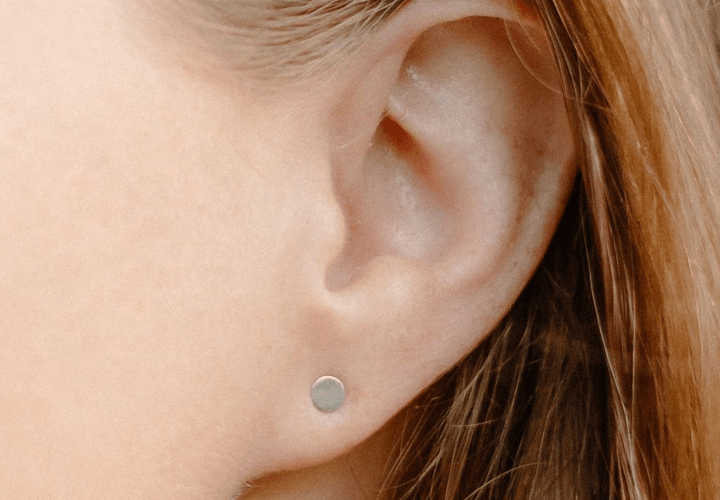 Essentials Reasons to Own a Classic Pair of Stud Earrings