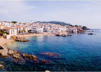 Why choose Costa Brava, Spain, for Your Next Holidays?