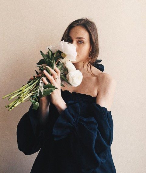 Look Stunning and Feel Comfortably Chic in Sleeper Atlanta Linen Dresses!