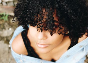 Do you apply hair paste to wet or dry hair?