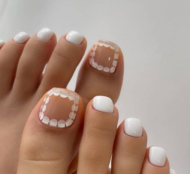 10 Stunning Summer White Toe Nail Designs for a Trendy and Chic Look