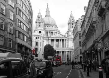 Get to Know the Basics: What is a Private Chauffeur?