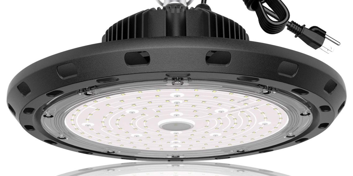 The Ultimate Buyer’s Guide To LED High Bay Lights