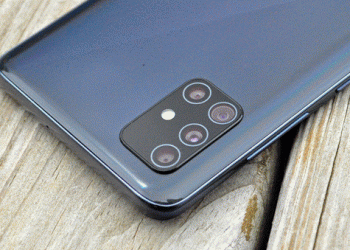 Debunking Common Smartphone Myths and Misconceptions