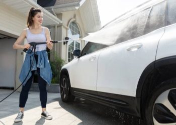 How to Use Soap with Pressure Washer?