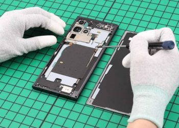 Revive Your Samsung Galaxy S21 Ultra 5G with a New Screen: A Complete Replacement Guide