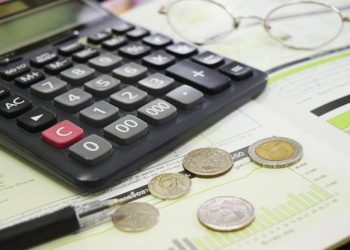 What Problems Do Economics Students Face After the 2000s & How to Overcome Them in 2023?