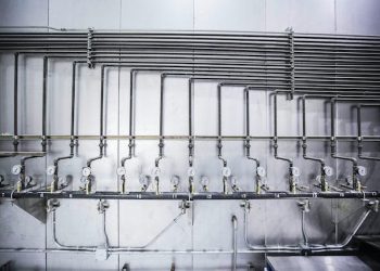 Plumbing Services in Point Cook and the Importance of Gutter Replacement in Melbourne for Hygiene Maintenance in Australia