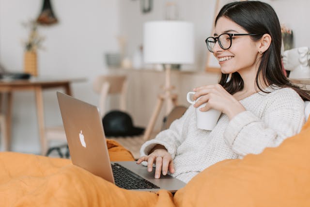 Growing Popularity of E-Commerce