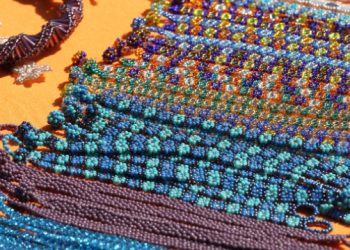 A Collector’s Guide to Vintage Mexican Bracelets