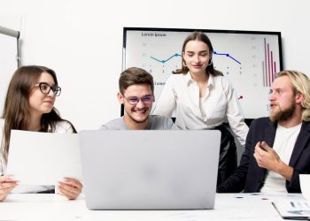 Your Handbook for 2024 Startup Team Management