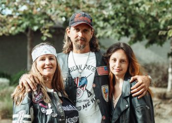 Share Photos for Free