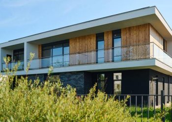 What is a Glass Balustrade?