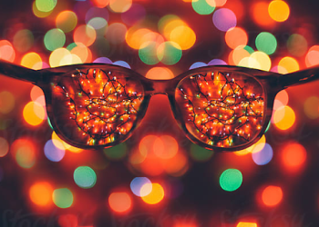 How to Use Bulk Christmas Lights for Festive and Practical Decor