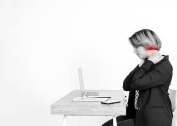 What to Do If You Suspect a Whiplash Injury After an Accident