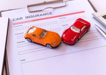 Get a customized car insurance plan in UAE with help of certified Insurance brokers.