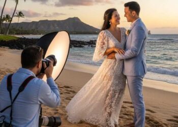 Right Engagement Photographer Hawaii for Your Love Story