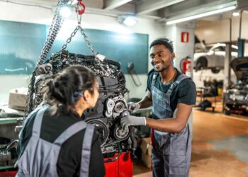 Rebuild Your Big Rig Powerhouse and Save Thousands