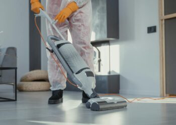How to Maintain Commercial Floors