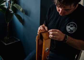 Sewing heavy leather