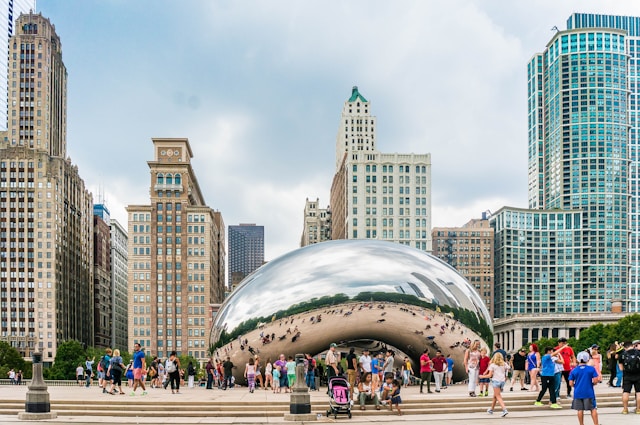 Discover Chicago: Top Places to See + Tested Travel Tips