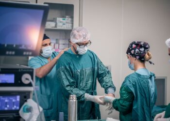 Saggy Eyelid Surgery: What Patients Should Know