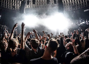 Experience the Charm of Matinee Performances