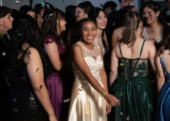 Prom Dress Shopping Without the Drama