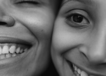 10 Daily Habits for a Healthier Smile