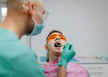Dentist