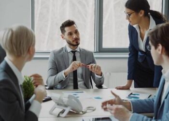 Understanding Business Operations Support vs. General Operations