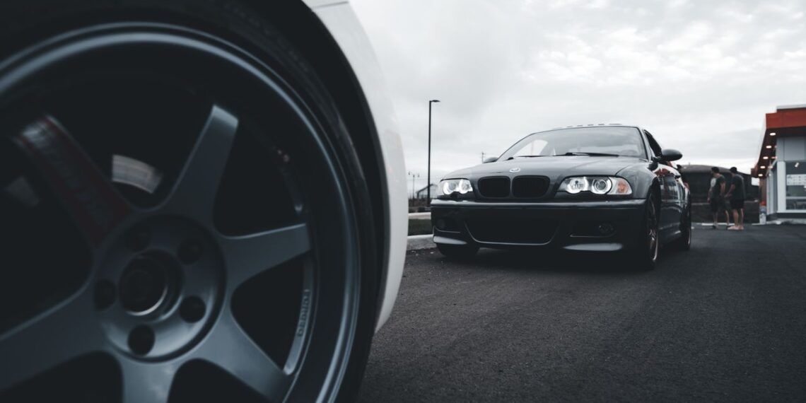 The Ultimate Automotive Resource Hub: Car Ownership, Maintenance, Safety & Buying Guide