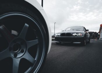 The Ultimate Automotive Resource Hub: Car Ownership, Maintenance, Safety & Buying Guide