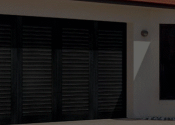 The Impact of Custom Garage Doors on Home Aesthetics and Property Value